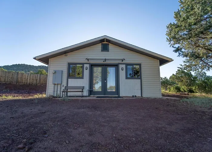 Cozy Cub Cabin, Wilderness Retreat Az Near Grand Canyon, Fire Pit Lodge Williams