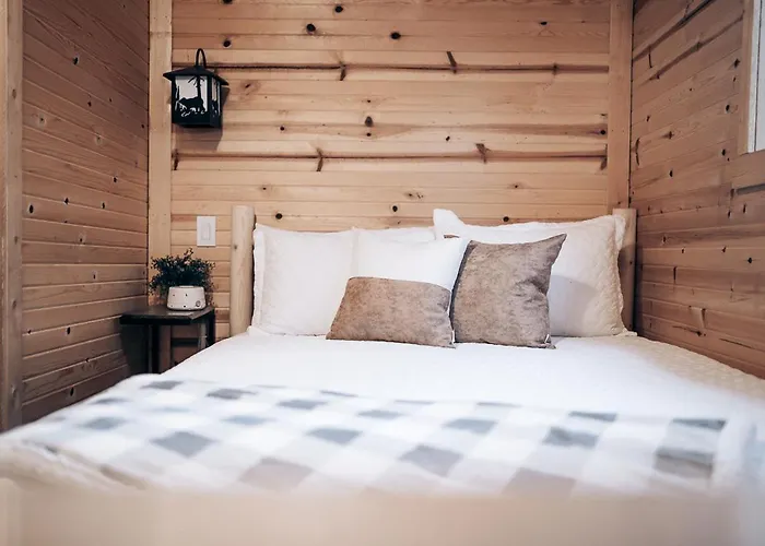 Cozy Cub Cabin, Wilderness Retreat Az Near Grand Canyon, Fire Pit